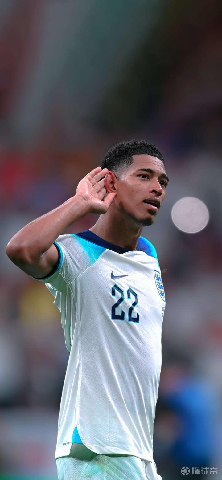 巴媒：格雷米奥主席候选者曾想招募本泽马，以此当竞选筹码