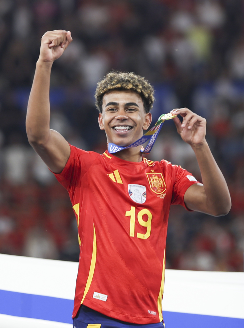 阿劳霍启程赴特拉维夫休整，弗里克称属私人事务