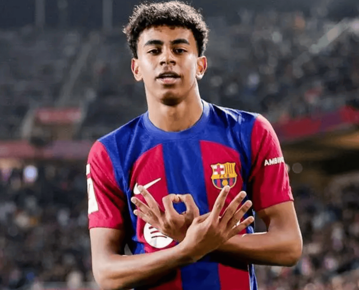 一场3-2让意甲榜首易主，阿莱格里神换人，让二追三奇迹逆袭